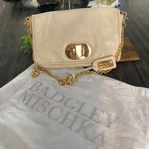 Badgley Mischka authentic shoulder hand bag